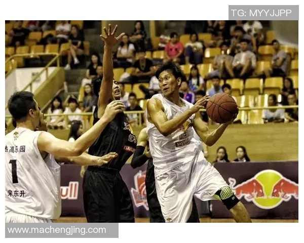 南京篮球队总决赛心理素质分析与表现评估探讨