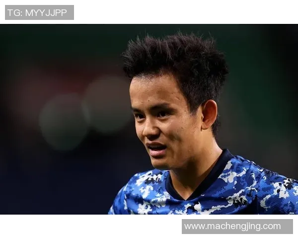 小足球明星发型女的时尚魅力与个性展示，打造运动与美丽的完美结合